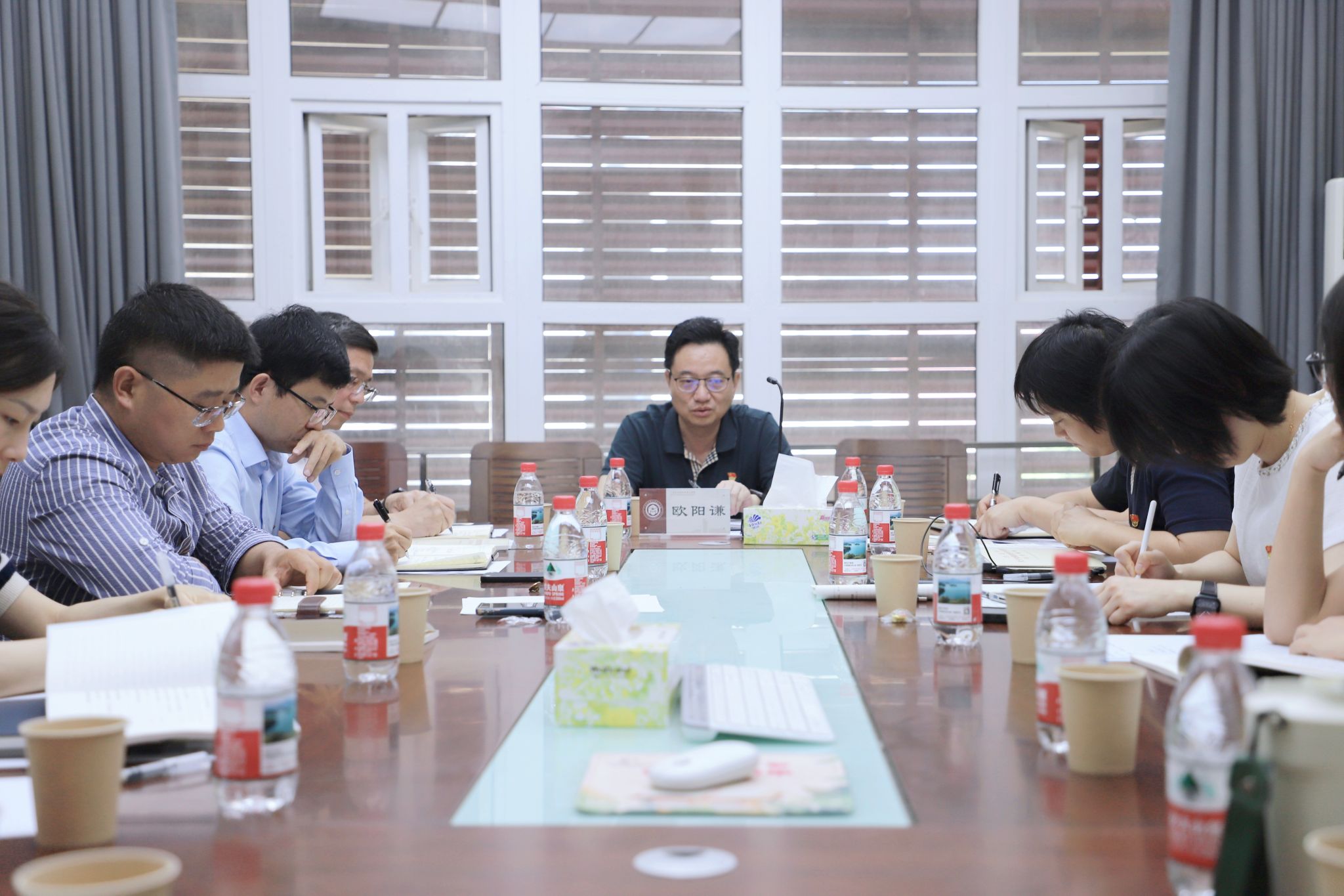 筑牢作风建设根基 全力推动学院高质量发展——校党委书记欧阳谦参加2003网站太阳集团党委深入贯彻中央八项规定精神学习教育读书班暨理论学习中心组（扩大）学习会